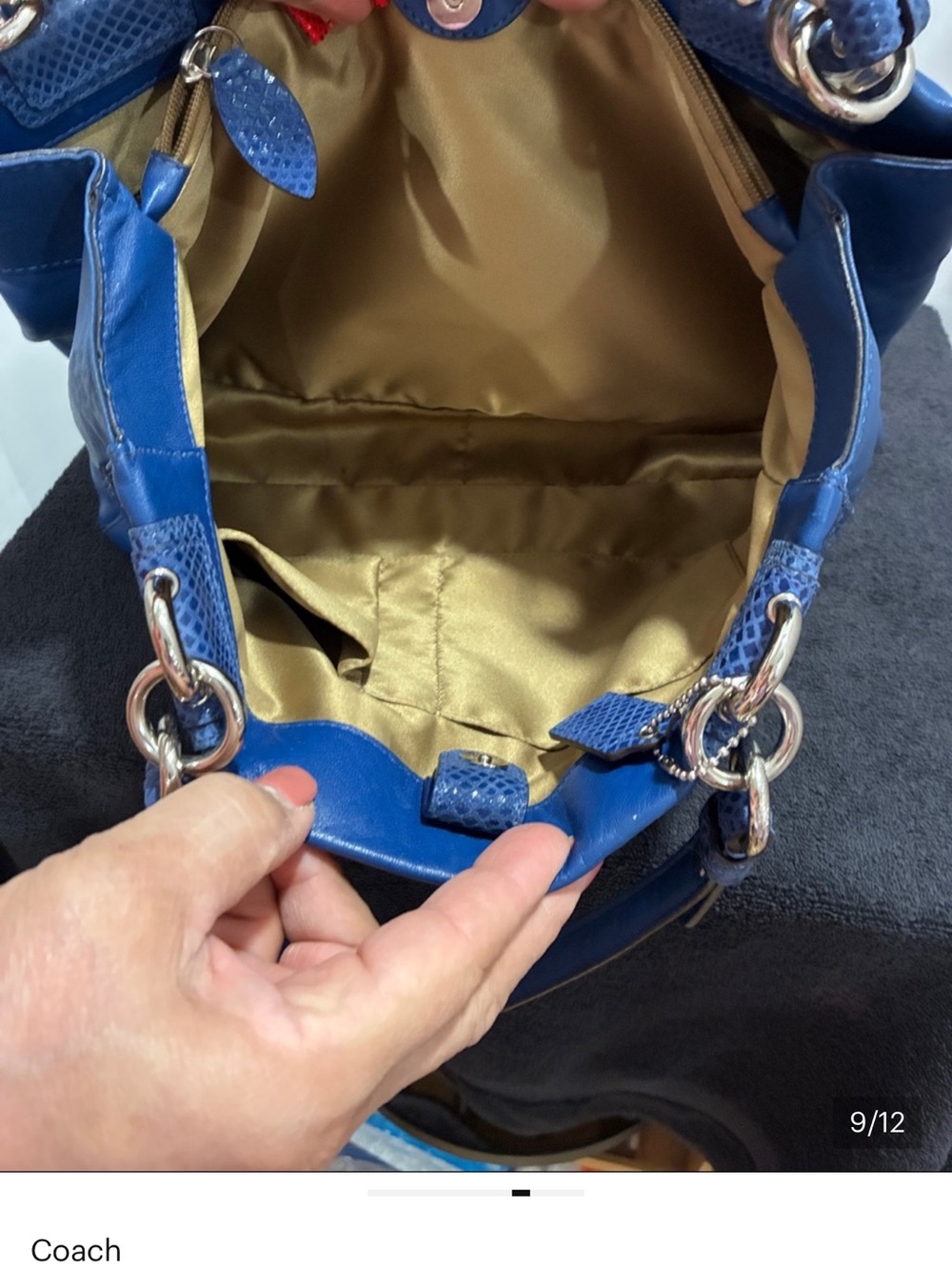 Coach Blue Leather Shoulder Bag with Pink Turn-Lock - Picture 8 of 11